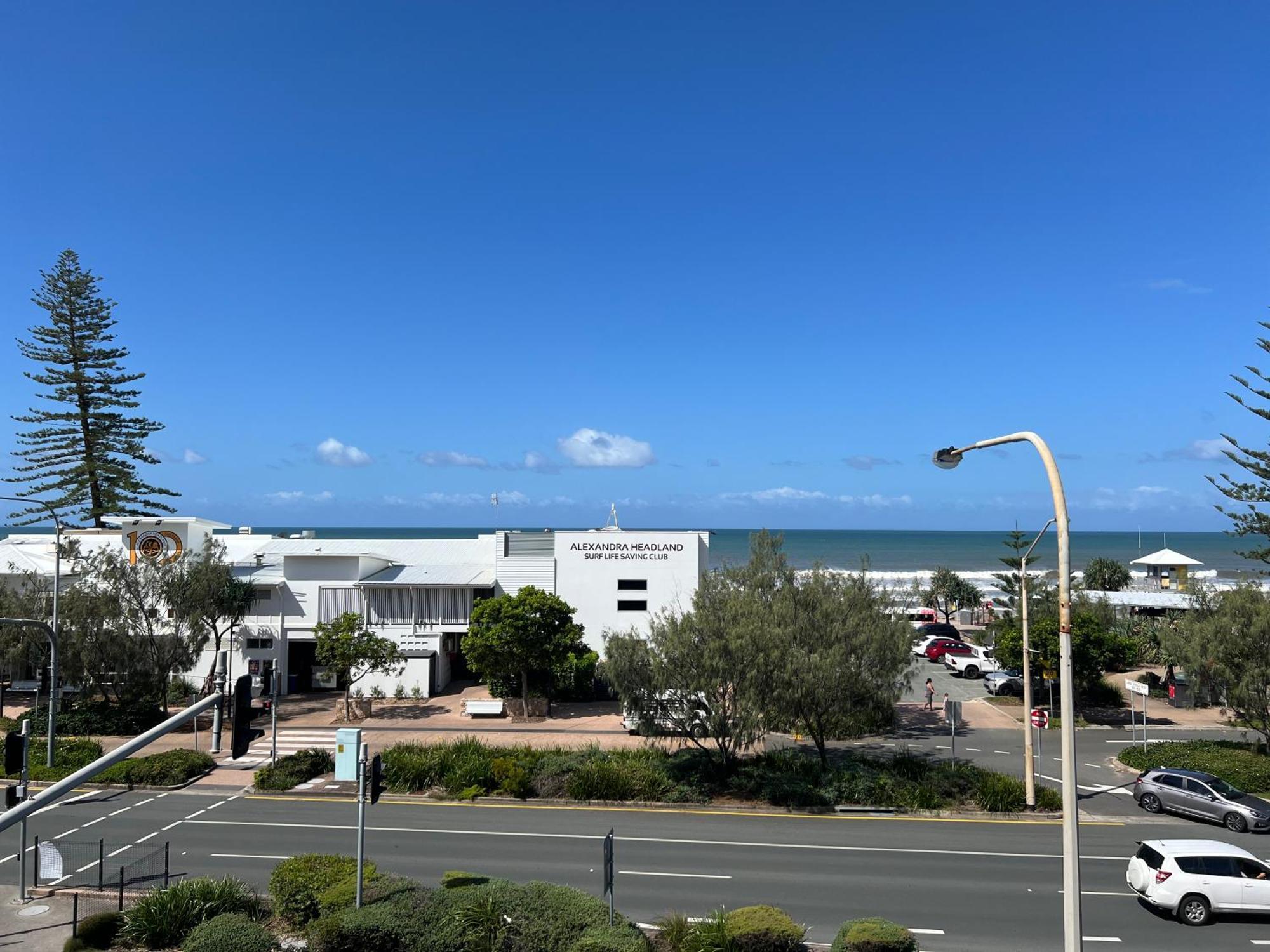 Ocean View - Alexandra Headlands Beachfront Unit Eksteriør bilde
